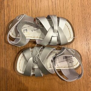 NWT Saltwater Sandal in Silver